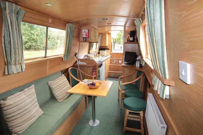  Elite 6R2B Galley and Saloon 